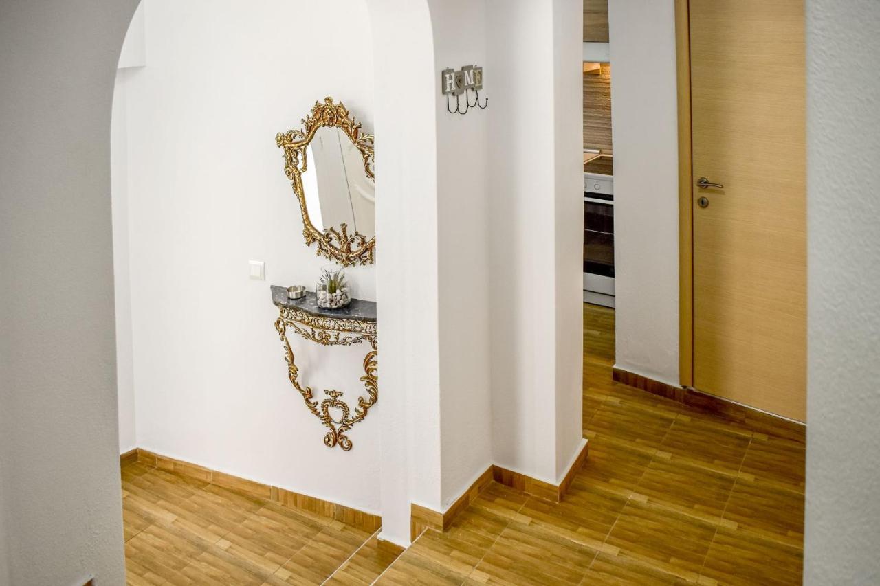 La Maison Plakes 3 Bdr Apt Città di Skiathos Esterno foto