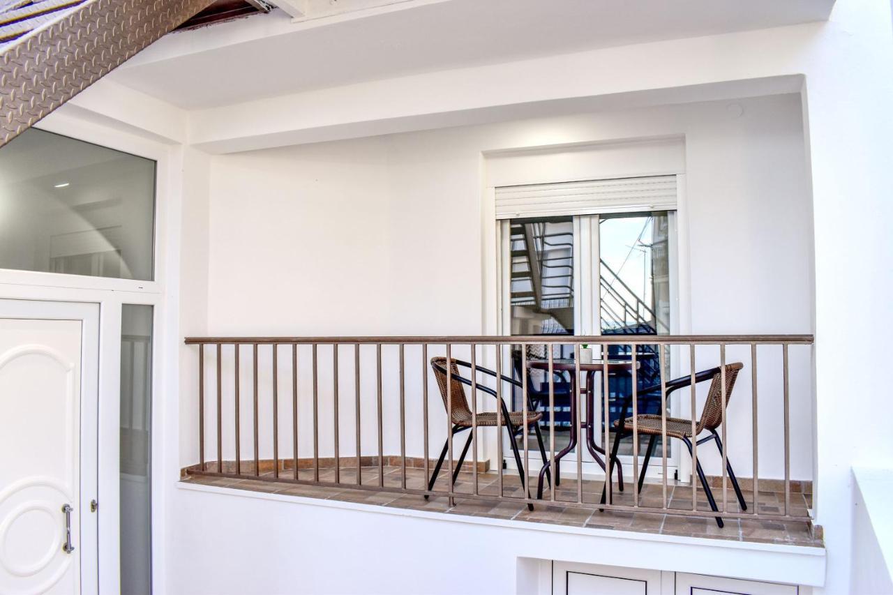 La Maison Plakes 3 Bdr Apt Città di Skiathos Esterno foto